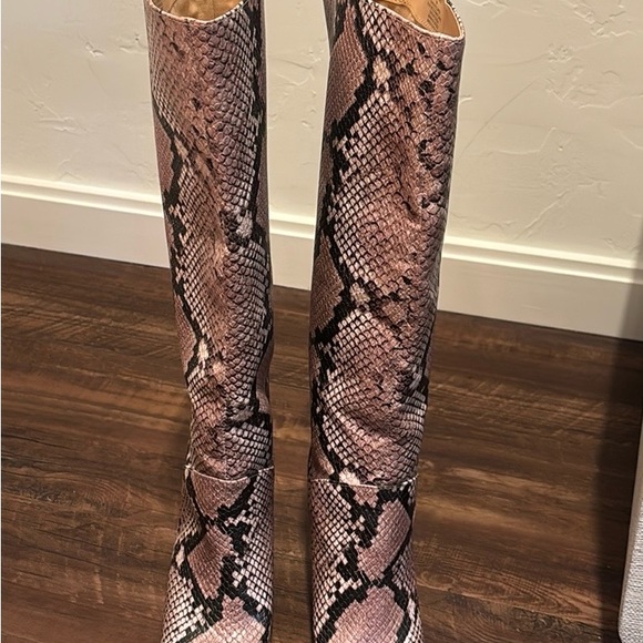 Steve Madden High Heel Boots - Picture 3 of 6